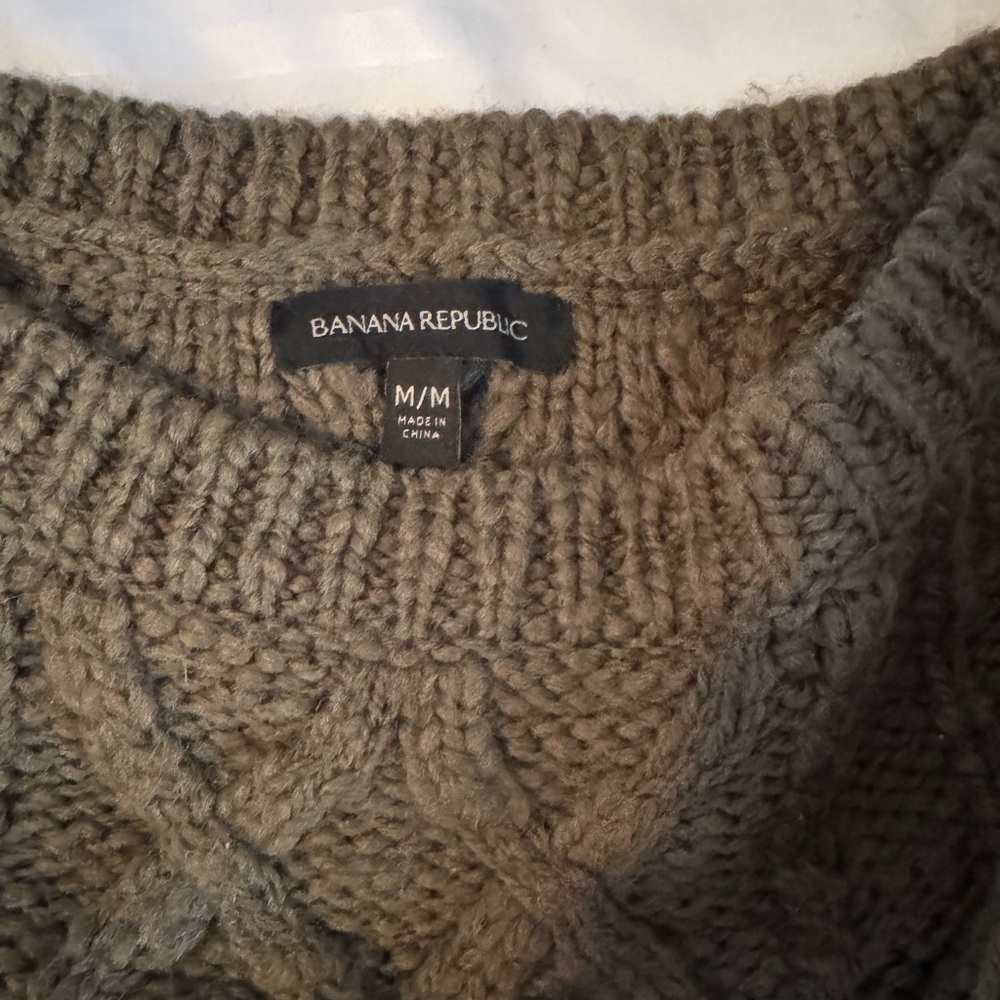 Banana Republic Women's Green Sweater